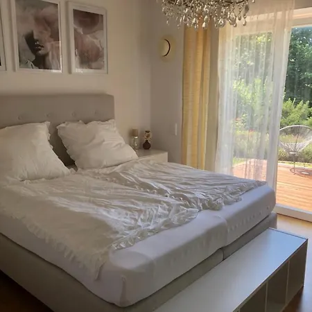 Apartment Im Rosentraum Mit Privater Terasse Baden-Baden Extérieur photo