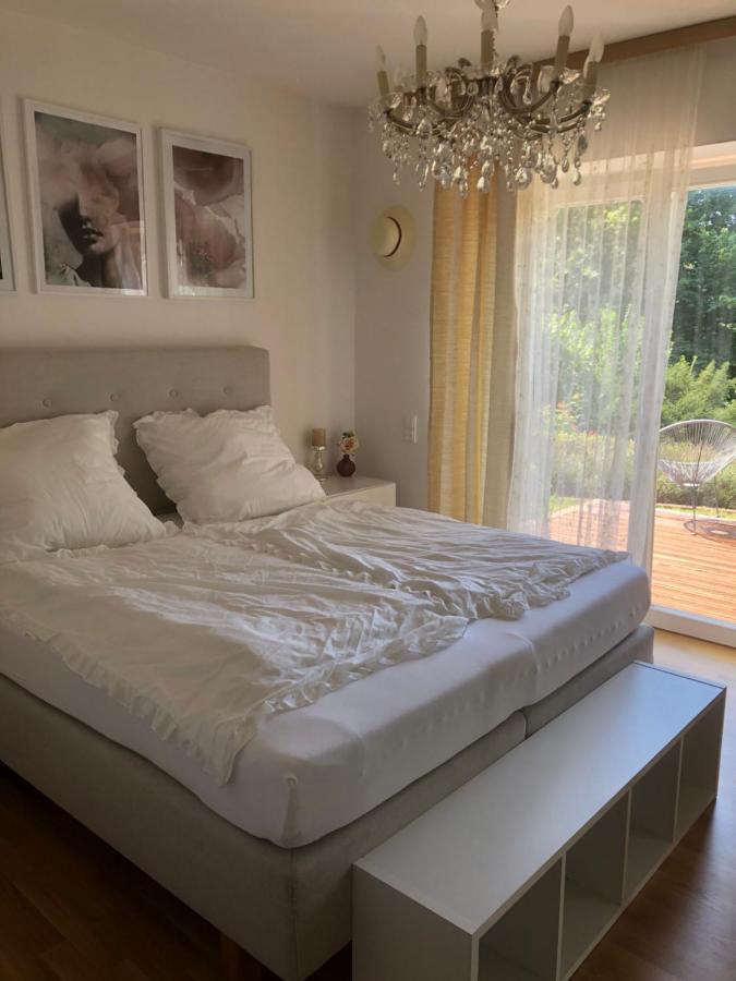 Apartment Im Rosentraum Mit Privater Terasse Baden-Baden